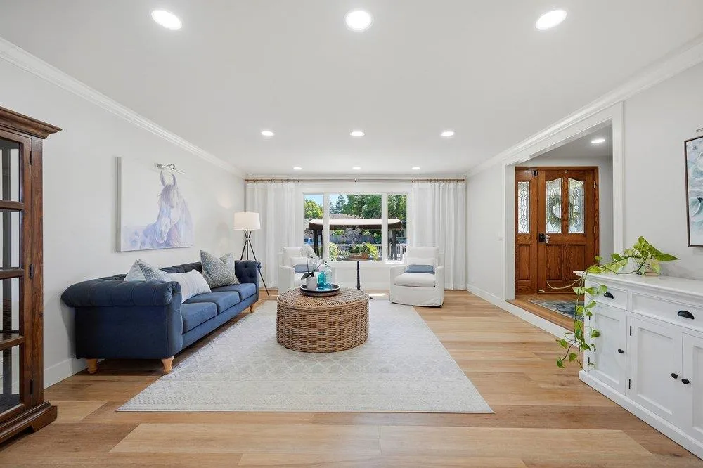 15640 La Sierra Court Morgan Hill, CA 95037