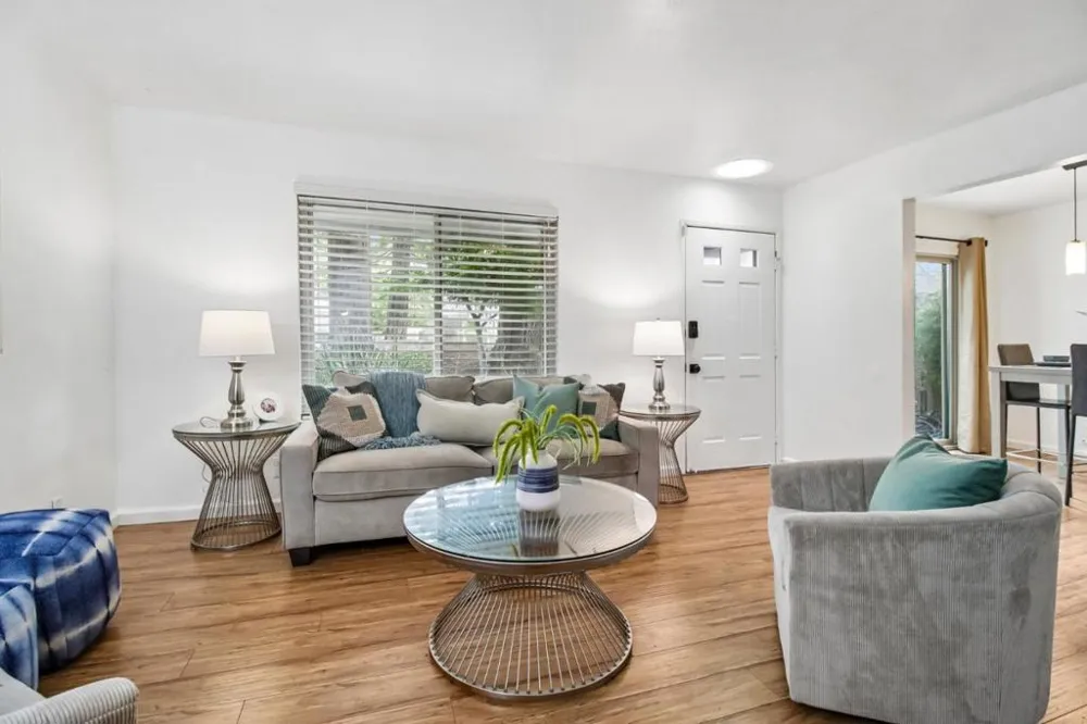 1117 Sutherland Lane #2 Capitola, CA 95010