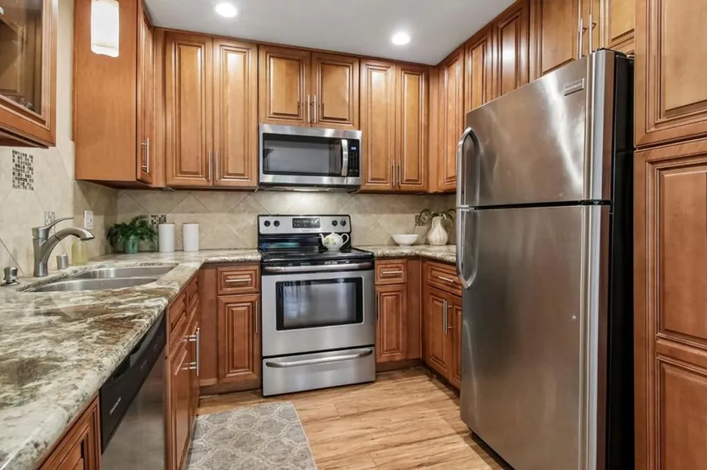 1117 Sutherland Lane #2 Capitola, CA 95010
