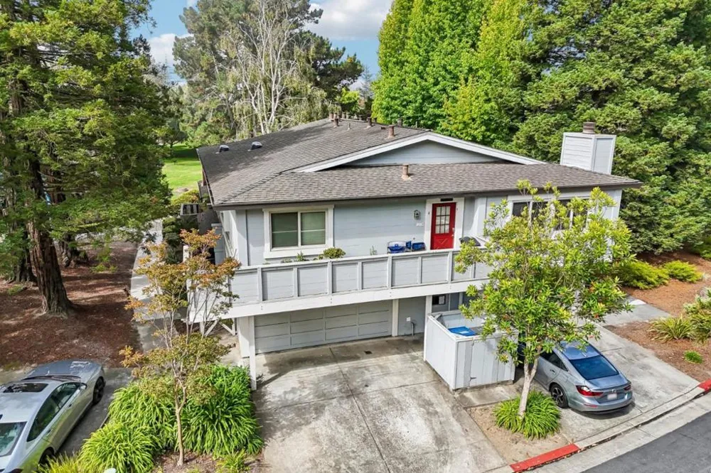 1117 Sutherland Lane #2 Capitola, CA 95010