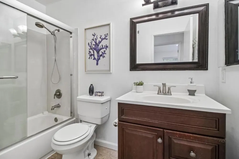 1117 Sutherland Lane #2 Capitola, CA 95010