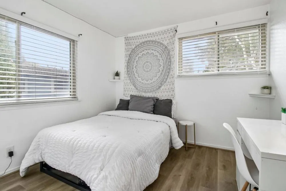 1117 Sutherland Lane #2 Capitola, CA 95010