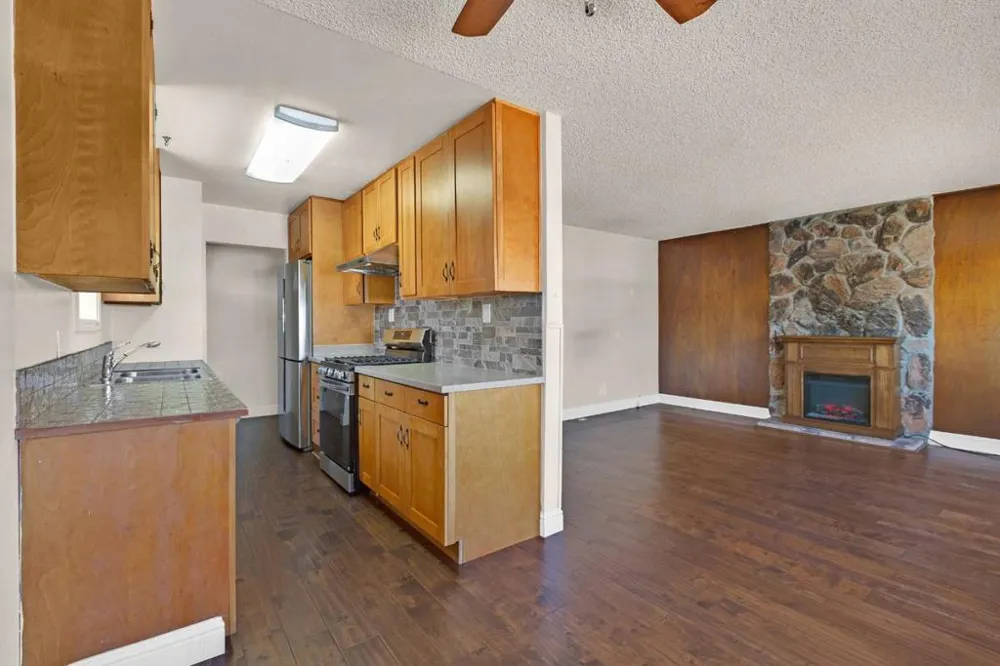 141 Pecks Lane South San Francisco, CA 94080