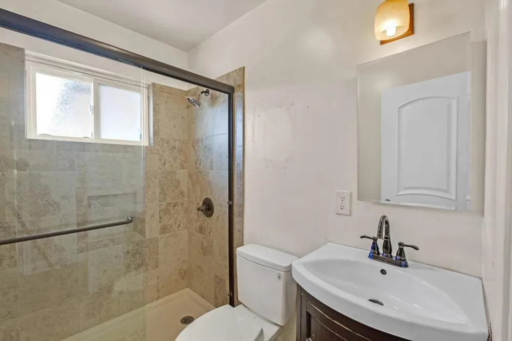 141 Pecks Lane South San Francisco, CA 94080