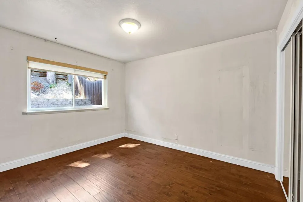141 Pecks Lane South San Francisco, CA 94080