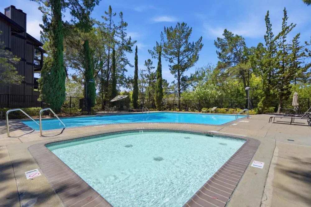 3318 Brittan Avenue #3 San Carlos, CA 94070