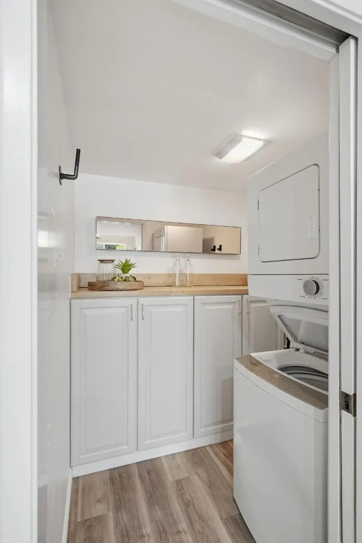 3318 Brittan Avenue #3 San Carlos, CA 94070