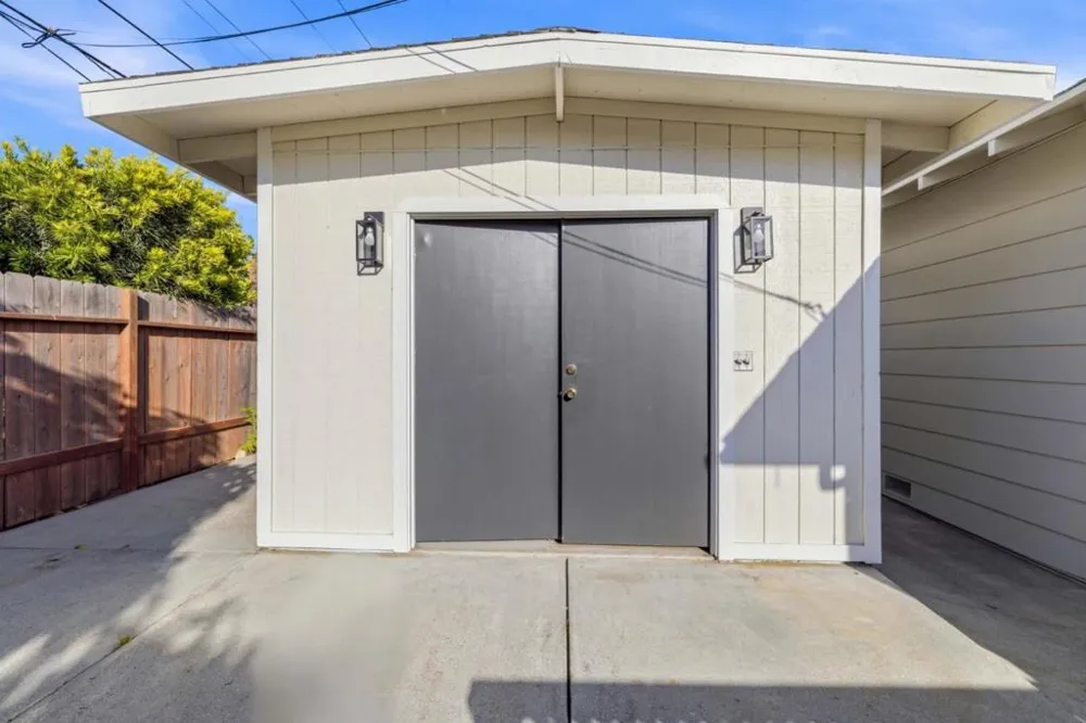 788 Bedford Drive Salinas, CA 93901