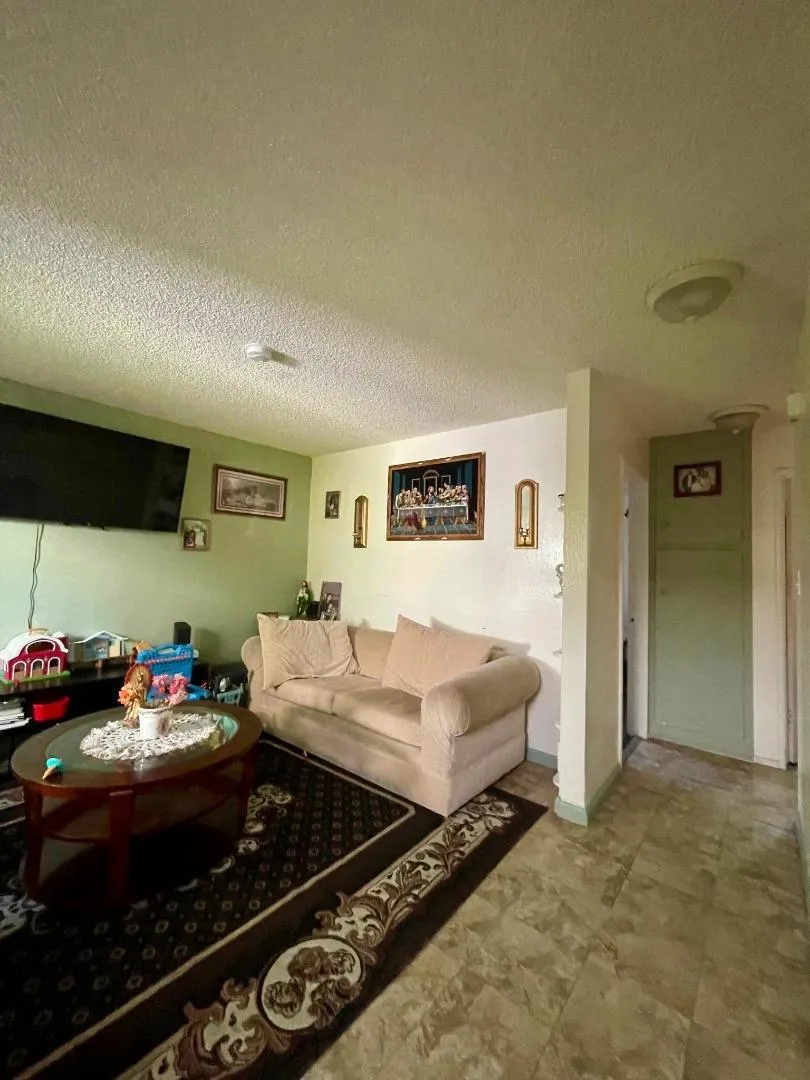 Address Not Shown Stockton, CA 95206