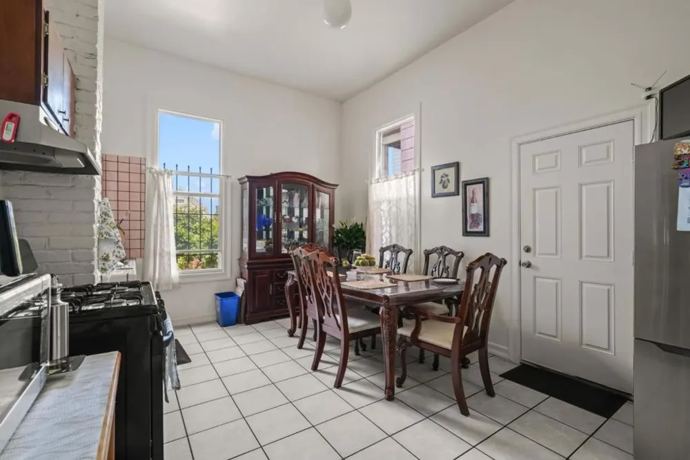 2619 Folsom Street San Francisco, CA 94110