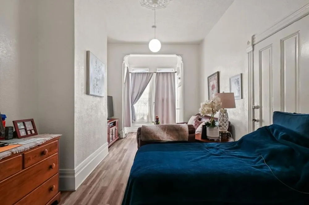 2619 Folsom Street San Francisco, CA 94110