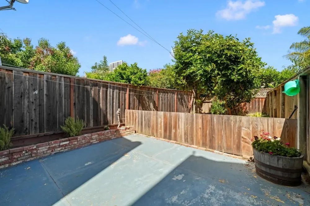 2619 Folsom Street San Francisco, CA 94110