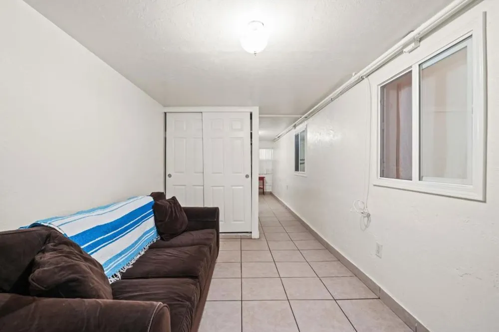 2619 Folsom Street San Francisco, CA 94110