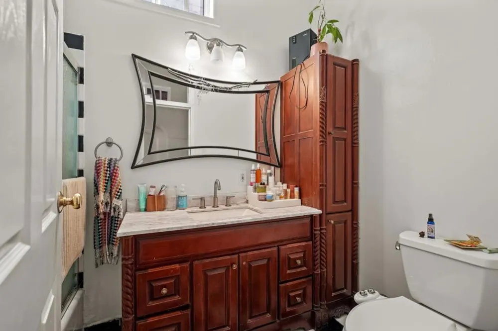2619 Folsom Street San Francisco, CA 94110