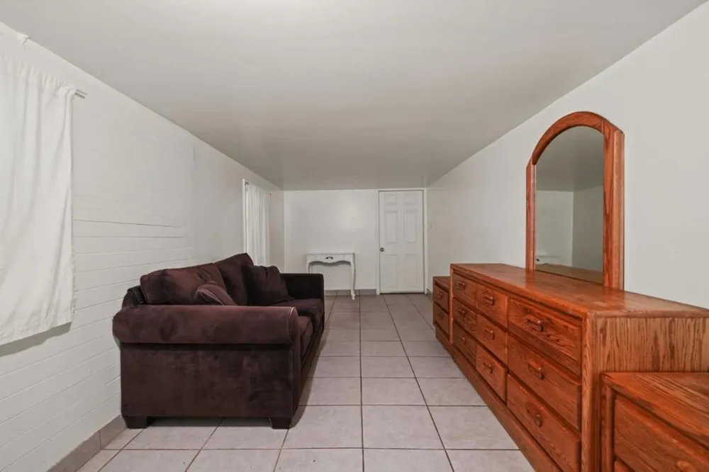 2619 Folsom Street San Francisco, CA 94110