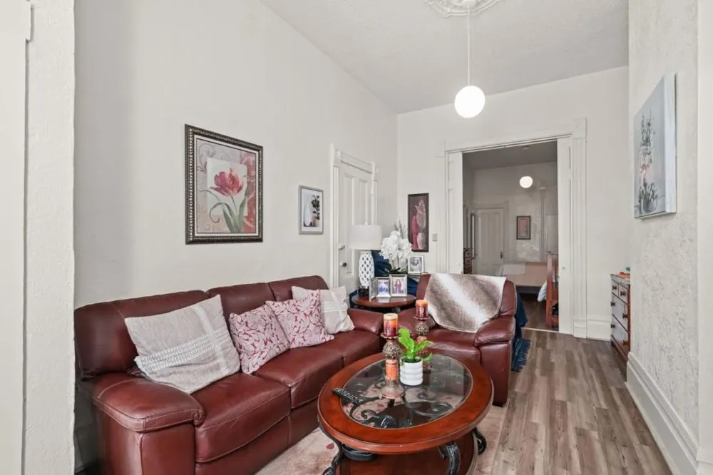 2619 Folsom Street San Francisco, CA 94110