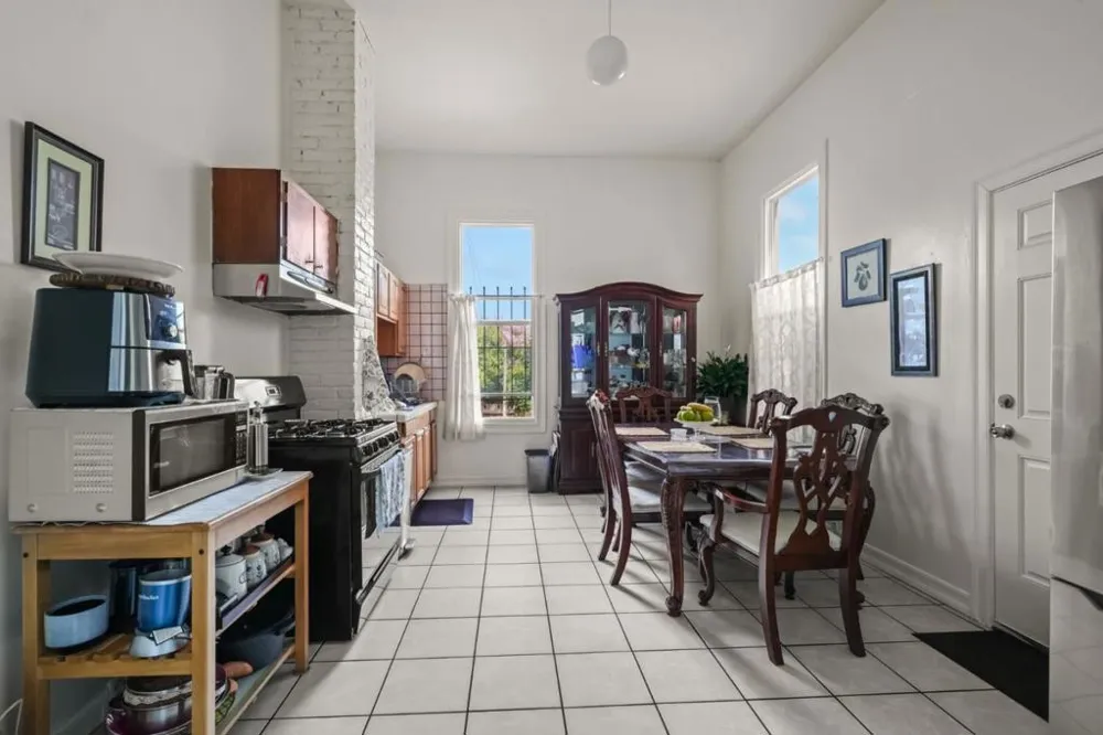2619 Folsom Street San Francisco, CA 94110