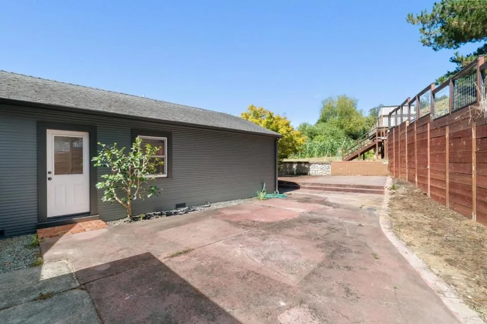 7337 Glen Haven Road Soquel, CA 95073