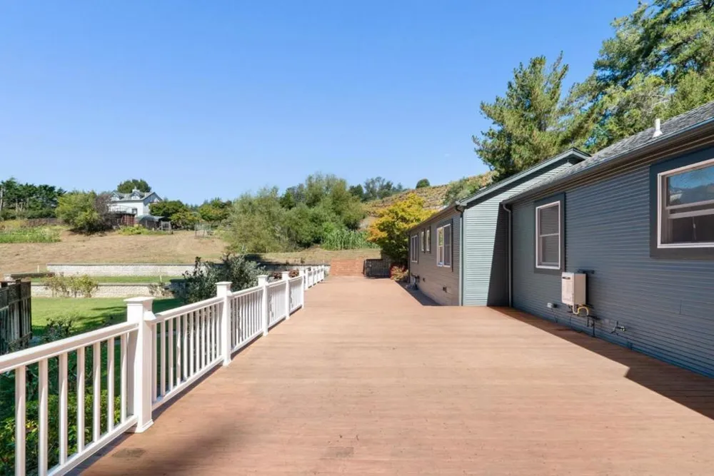 7337 Glen Haven Road Soquel, CA 95073