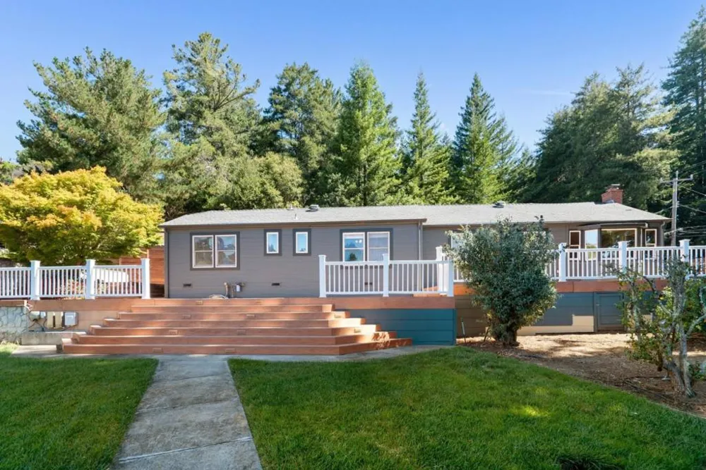 7337 Glen Haven Road Soquel, CA 95073