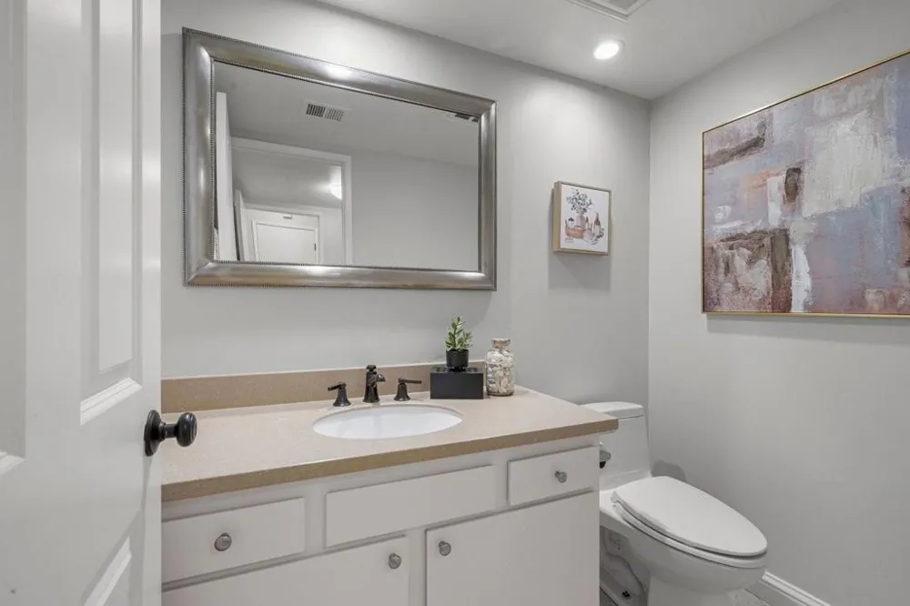 19626 Vineyard Lane Saratoga, CA 95070