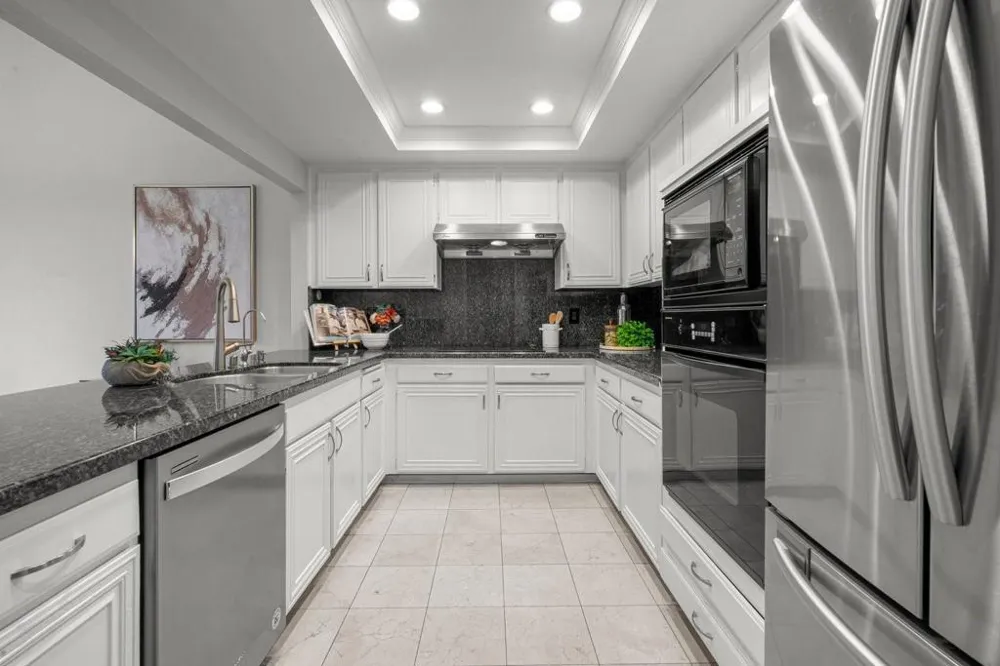 19626 Vineyard Lane Saratoga, CA 95070