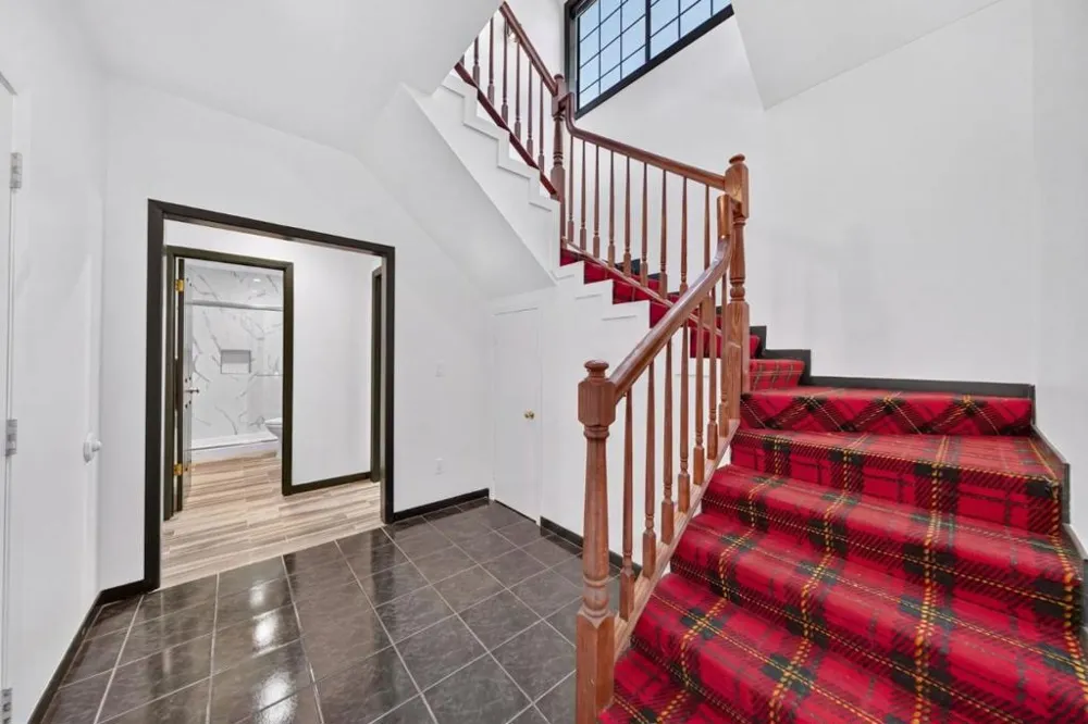 25489 Palomares Road Castro Valley, CA 94552