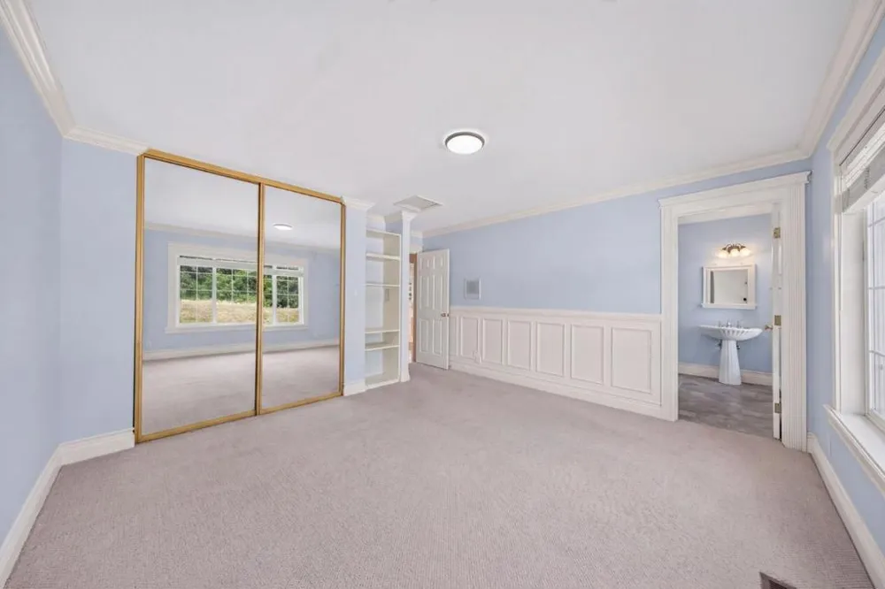 25489 Palomares Road Castro Valley, CA 94552