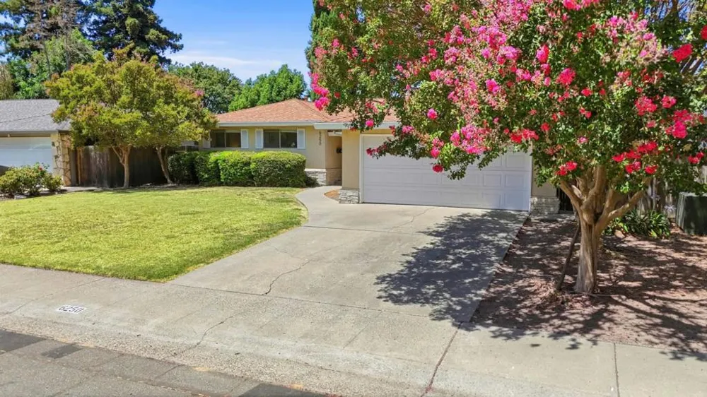 6250 Riverside Boulevard Sacramento, CA 95831