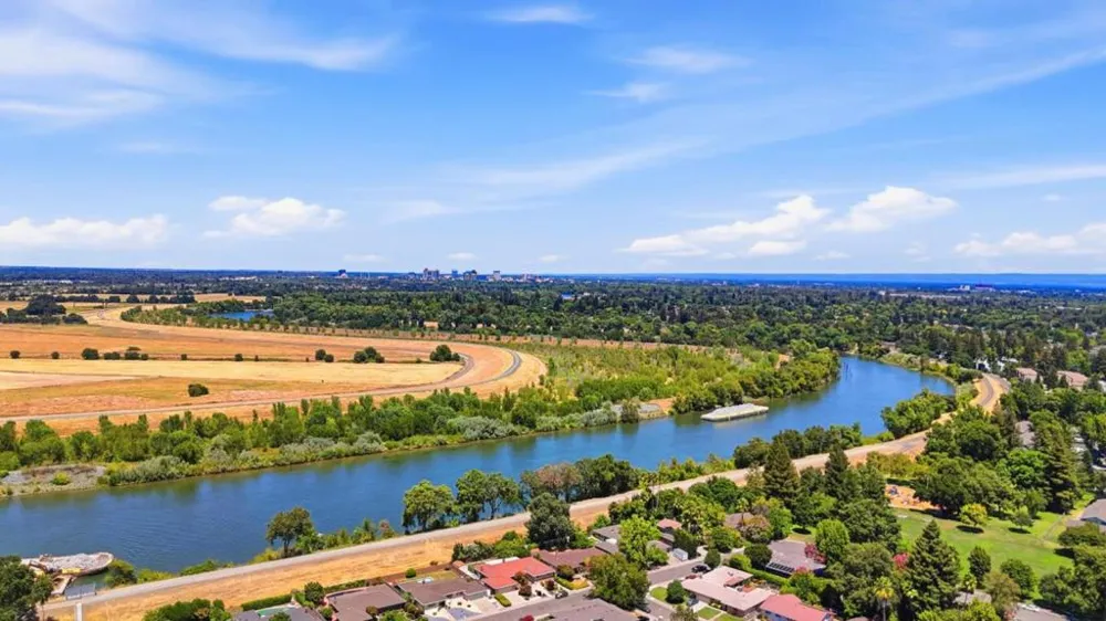 6250 Riverside Boulevard Sacramento, CA 95831