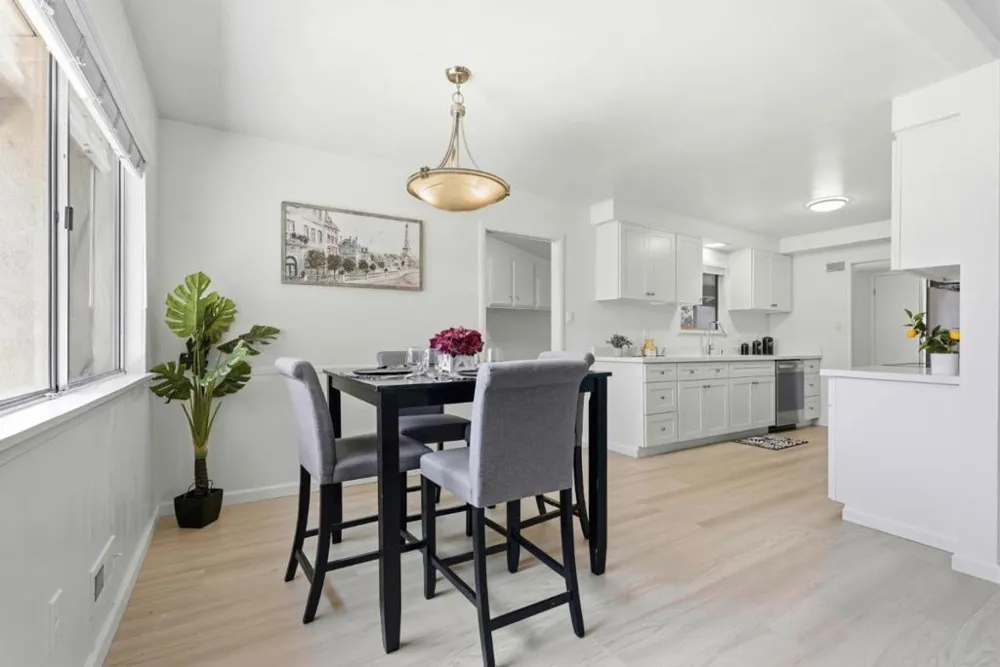 6250 Riverside Boulevard Sacramento, CA 95831