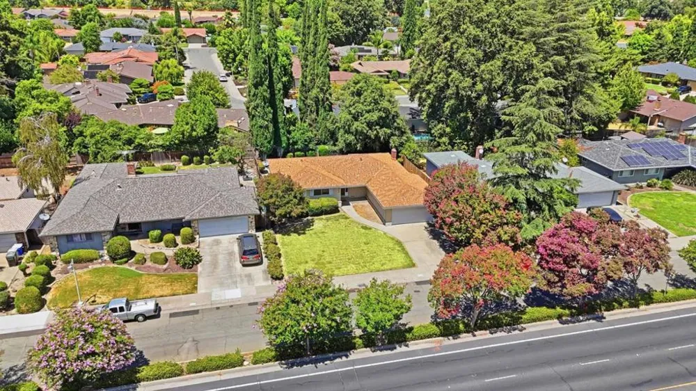 6250 Riverside Boulevard Sacramento, CA 95831