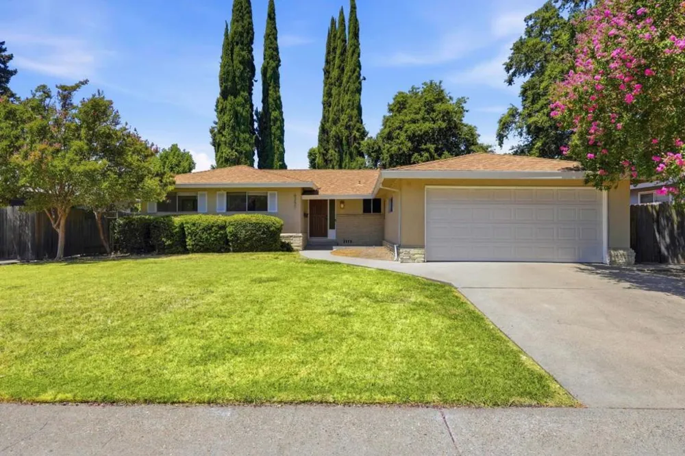 6250 Riverside Boulevard Sacramento, CA 95831