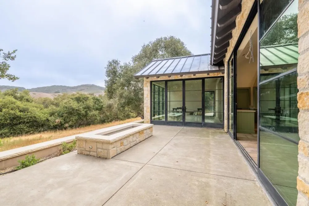 28 Potrero Trail Carmel, CA 93923