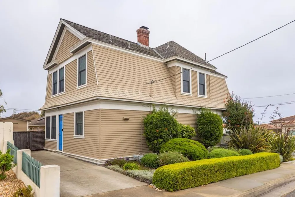 441 Pine Avenue Pacific Grove, CA 93950