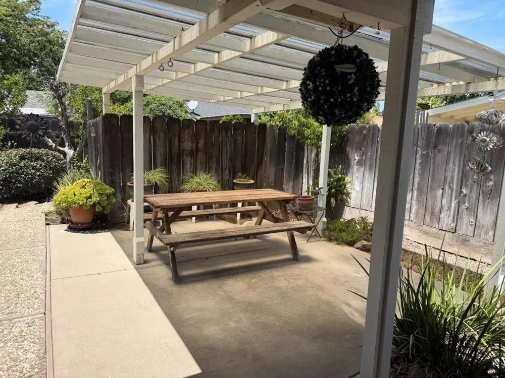 3705 Kona Oak Drive Modesto, CA 95355