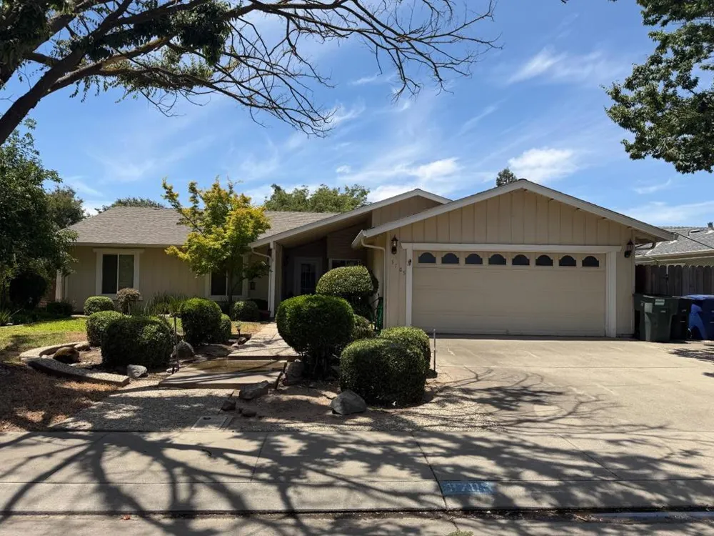 3705 Kona Oak Drive Modesto, CA 95355
