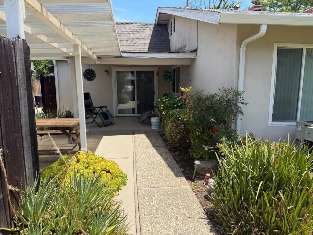 3705 Kona Oak Drive Modesto, CA 95355