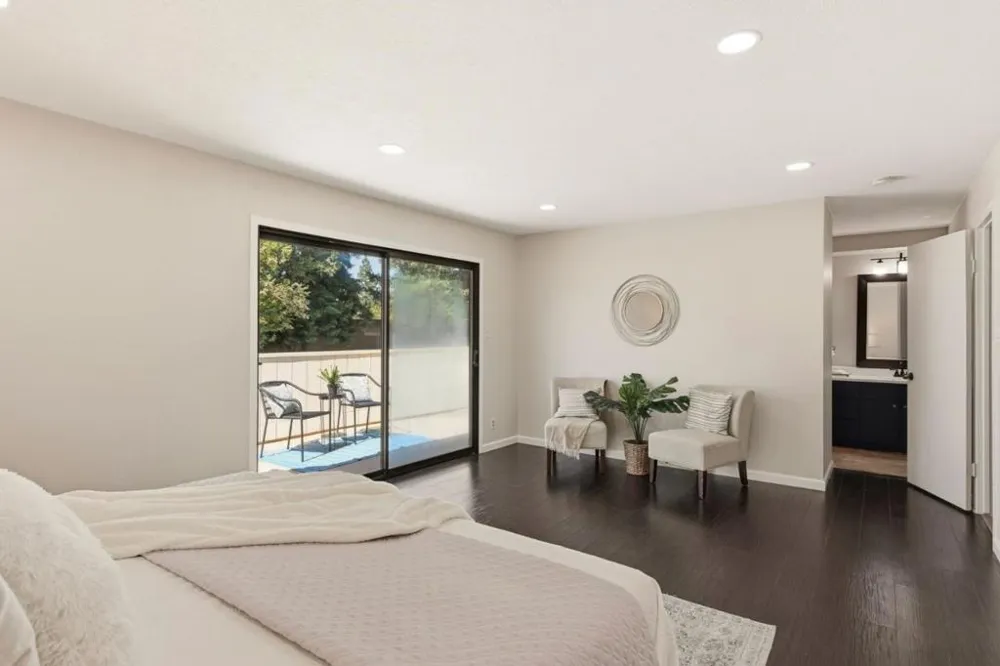 1354 Dale Avenue #9 Mountain View, CA 94040