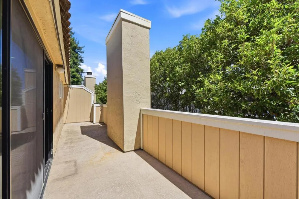 1354 Dale Avenue #9 Mountain View, CA 94040