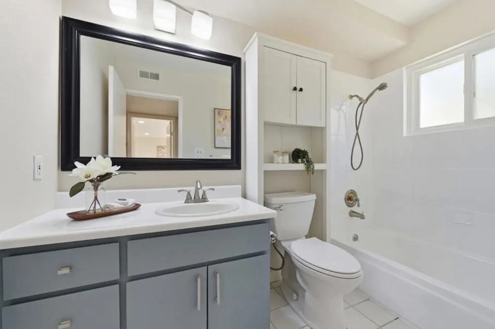 1354 Dale Avenue #9 Mountain View, CA 94040