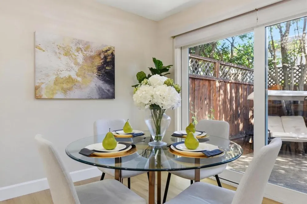1354 Dale Avenue #9 Mountain View, CA 94040