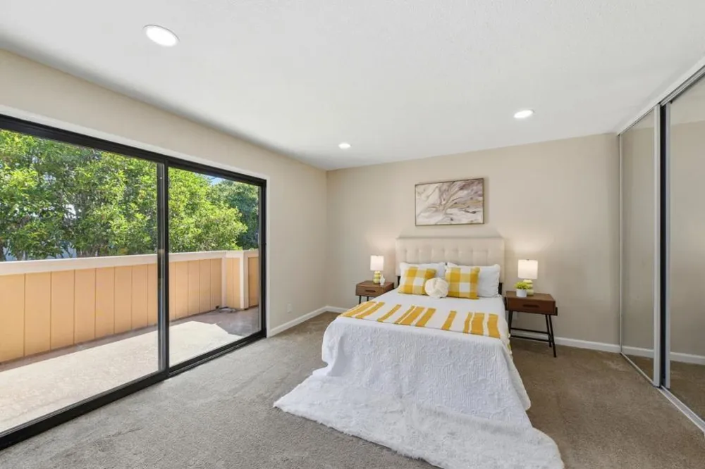 1354 Dale Avenue #9 Mountain View, CA 94040