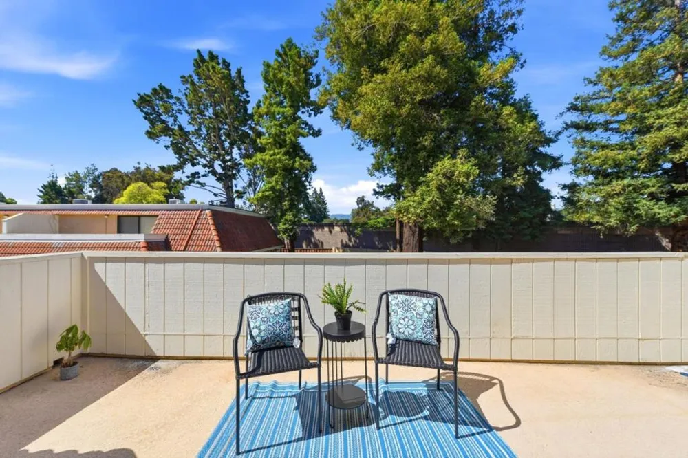 1354 Dale Avenue #9 Mountain View, CA 94040
