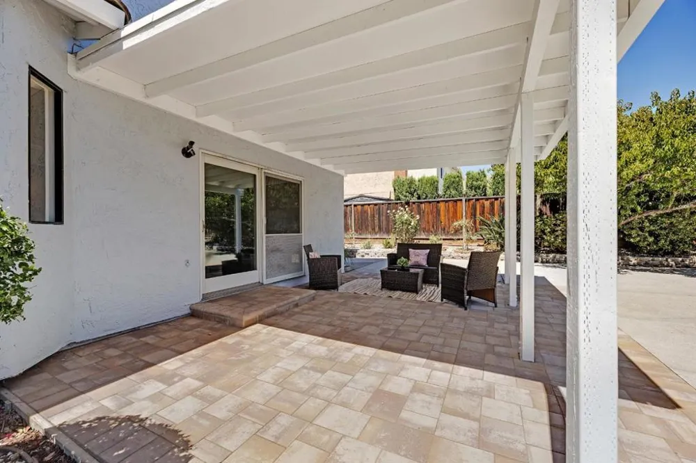 674 Canterbury Place Milpitas, CA 95035
