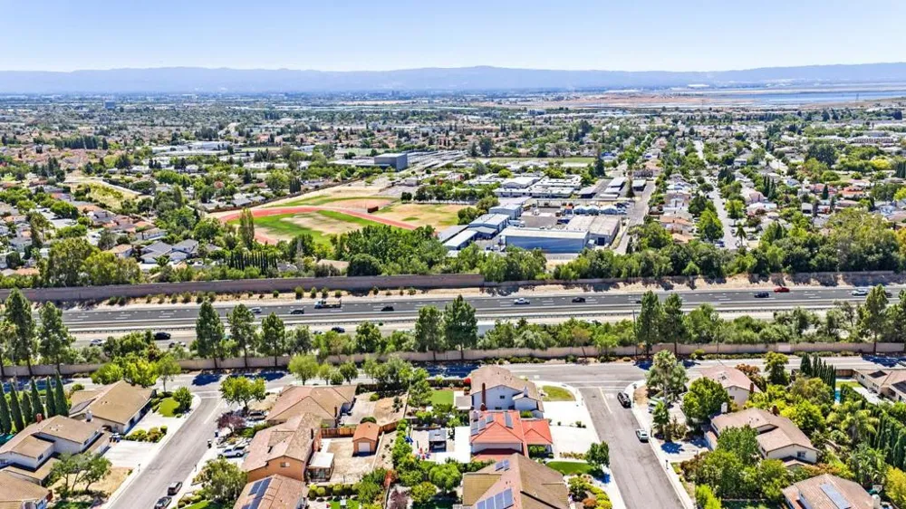 674 Canterbury Place Milpitas, CA 95035
