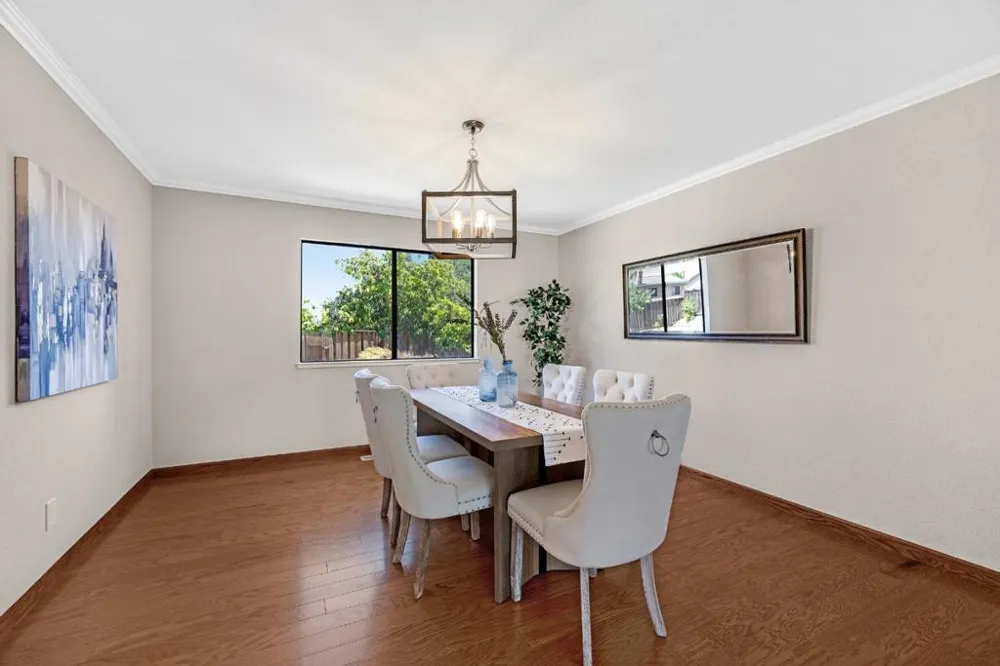 674 Canterbury Place Milpitas, CA 95035