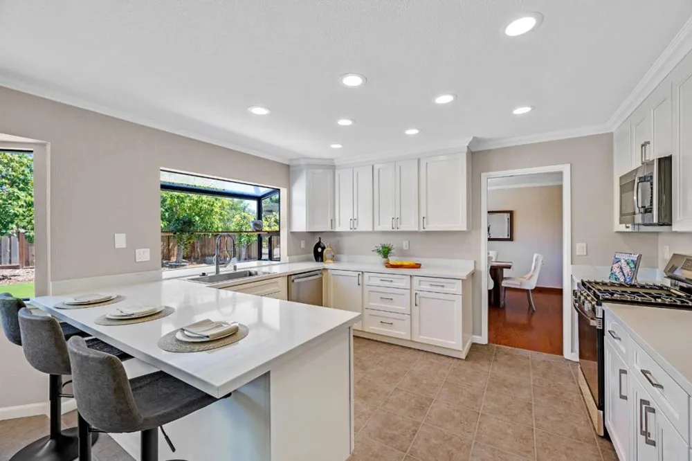 674 Canterbury Place Milpitas, CA 95035