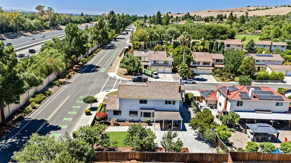 674 Canterbury Place Milpitas, CA 95035