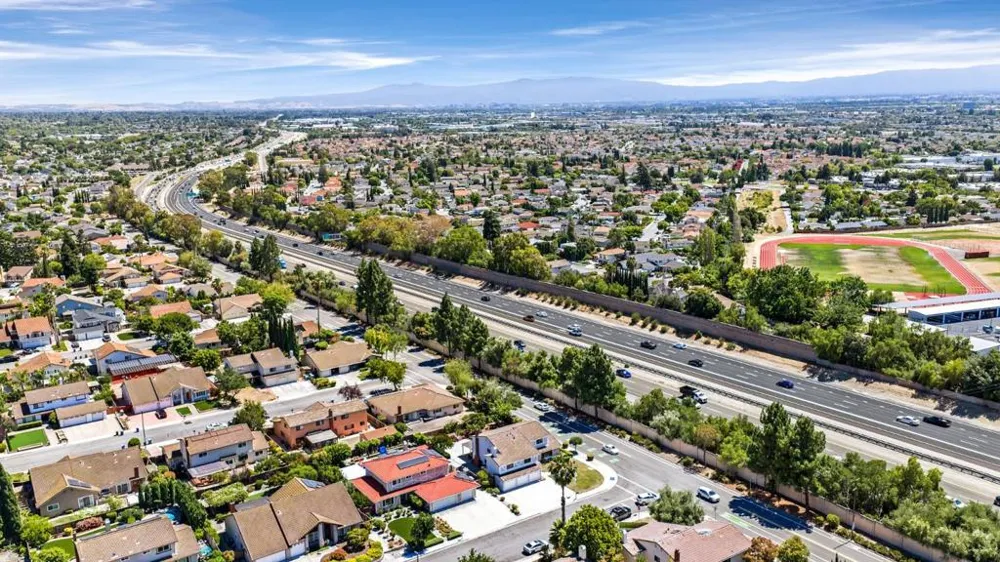 674 Canterbury Place Milpitas, CA 95035